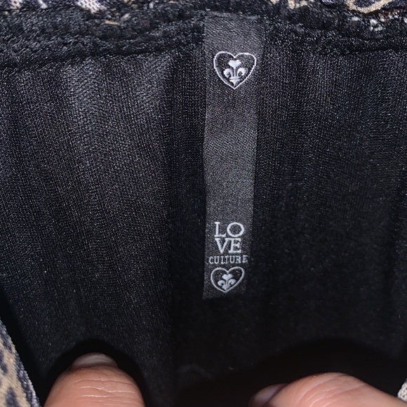 Love Culture short ruffled dress - Picture 5 of 6